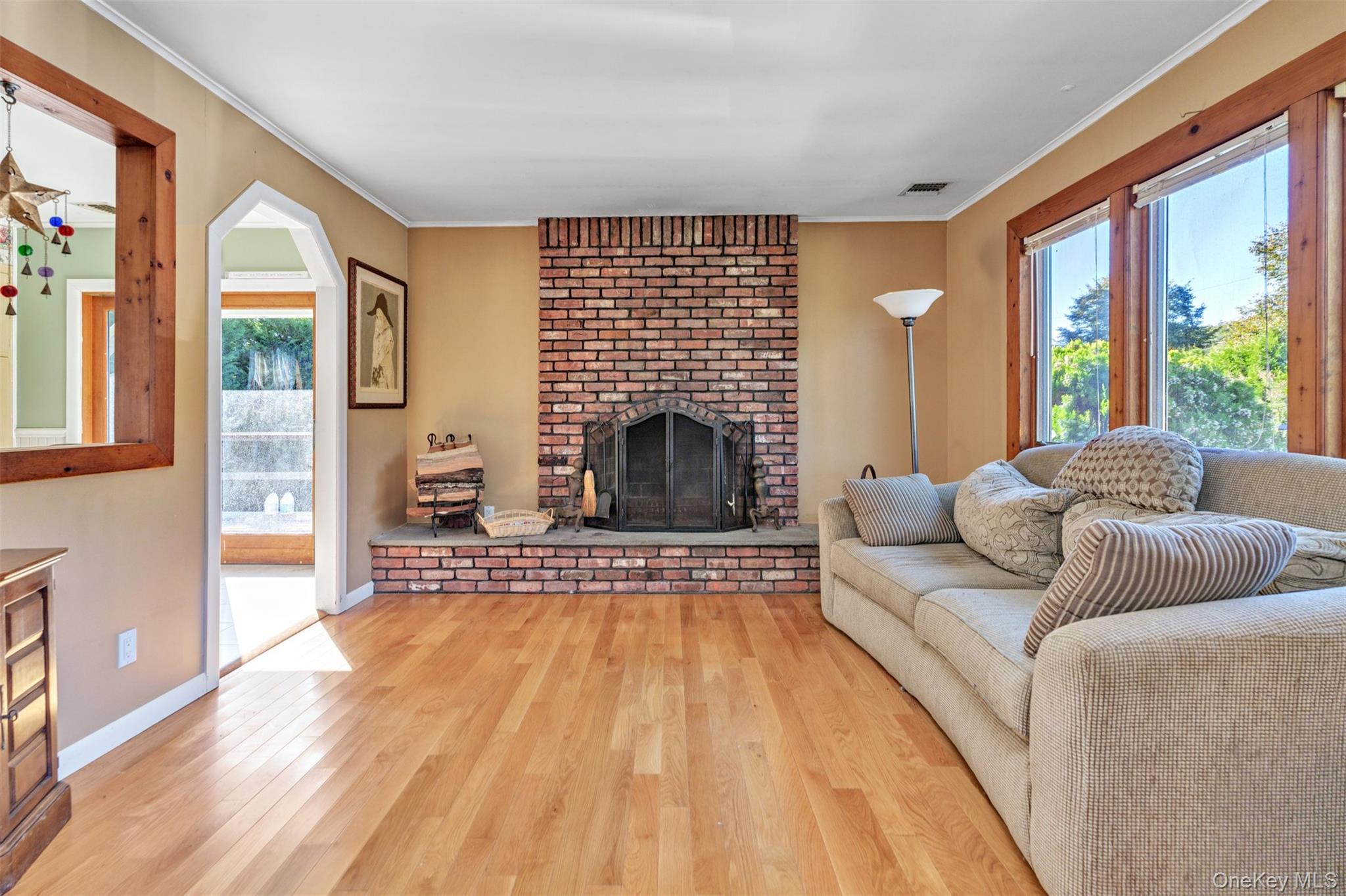 481 Peconic Bay Boulevard, Aquebogue, NY 11931