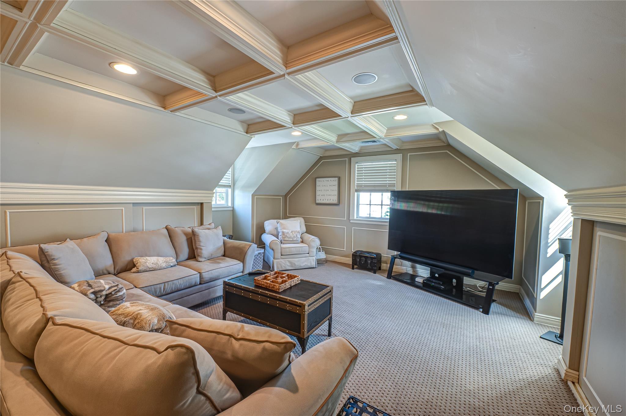 2 True Harbour Way, West Islip, NY 11795