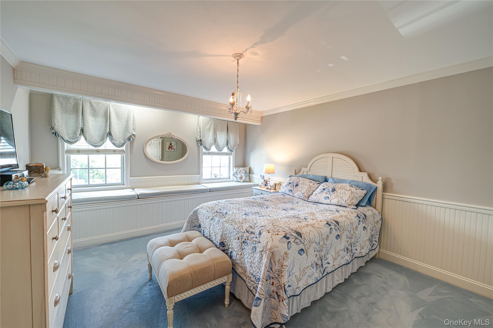 2 True Harbour Way, West Islip, NY 11795