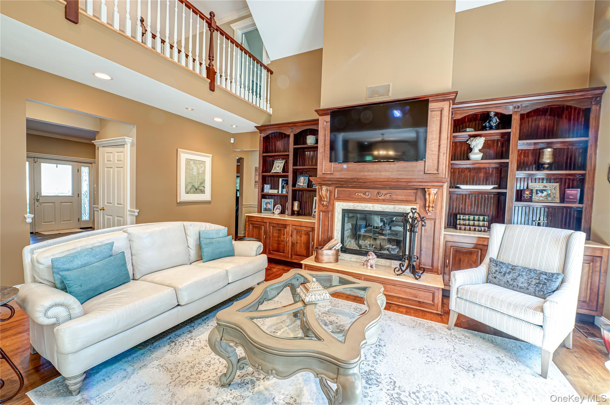 2 True Harbour Way, West Islip, NY 11795