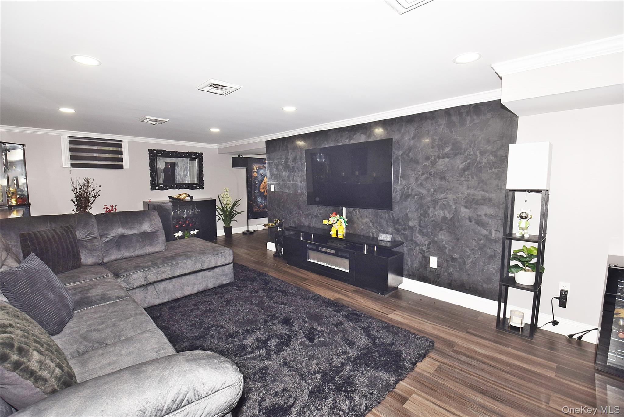 1810 Front Street # 7, East Meadow, NY 11554