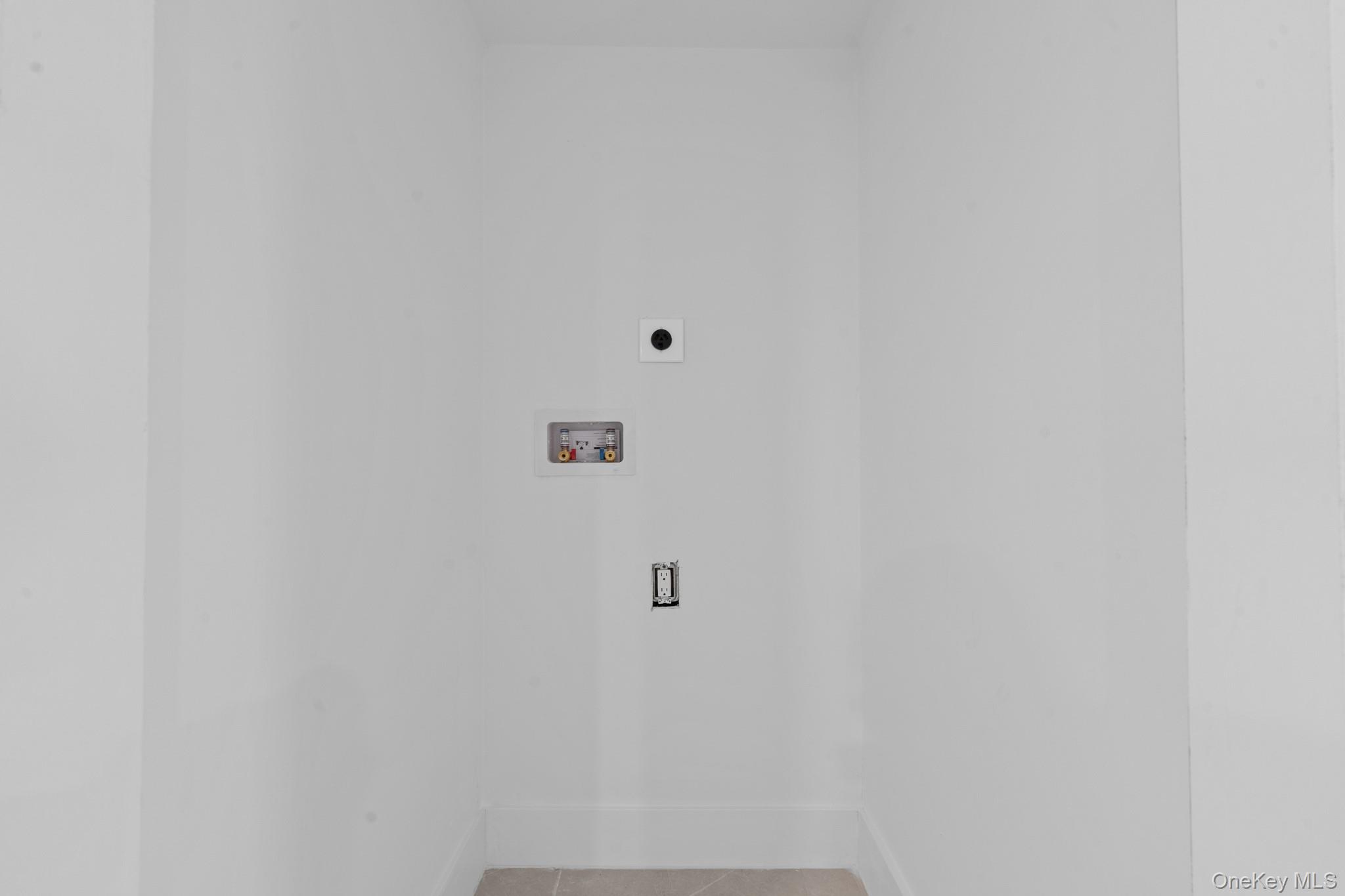 671 Saratoga Avenue, Brooklyn, NY 11212