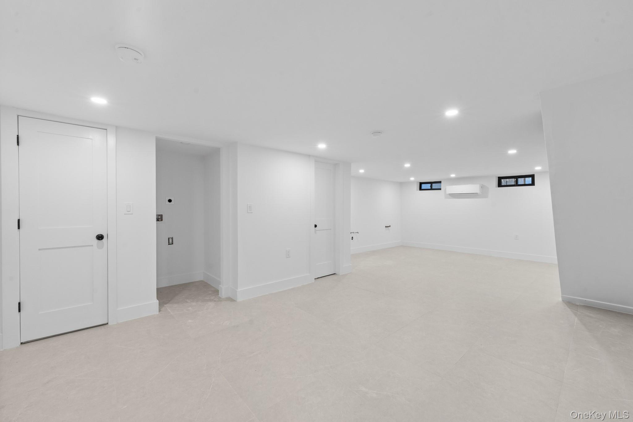 671 Saratoga Avenue, Brooklyn, NY 11212