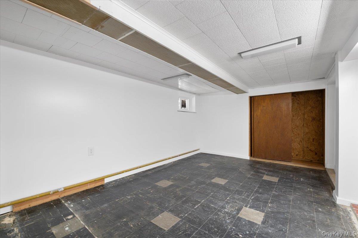 14744 84th Drive, Briarwood, NY 11435