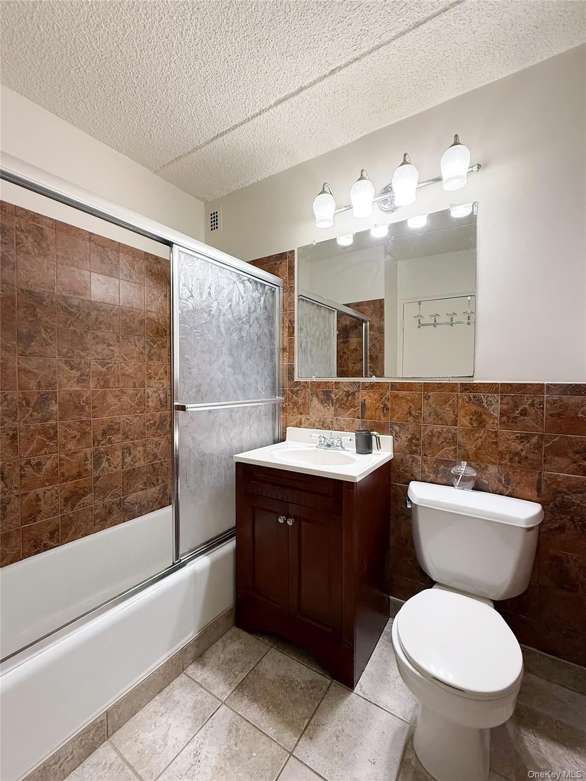 13777 45 Avenue # 4H, Flushing, NY 11355