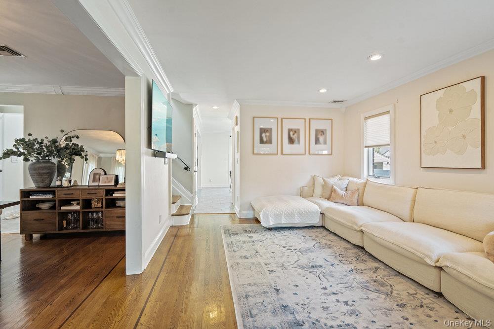 116 Sperry Blvd Boulevard, New Hyde Park, NY 11040