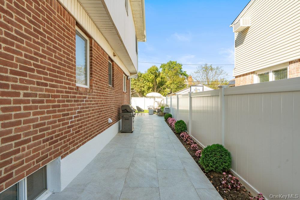 116 Sperry Blvd Boulevard, New Hyde Park, NY 11040