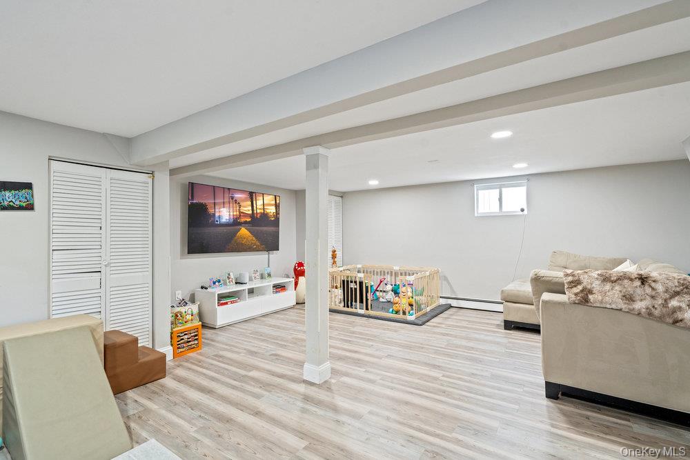 116 Sperry Blvd Boulevard, New Hyde Park, NY 11040