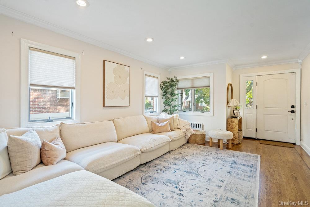 116 Sperry Blvd Boulevard, New Hyde Park, NY 11040