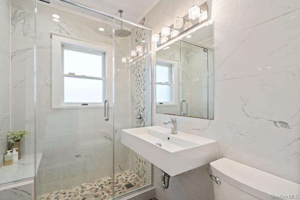 116 Sperry Blvd Boulevard, New Hyde Park, NY 11040