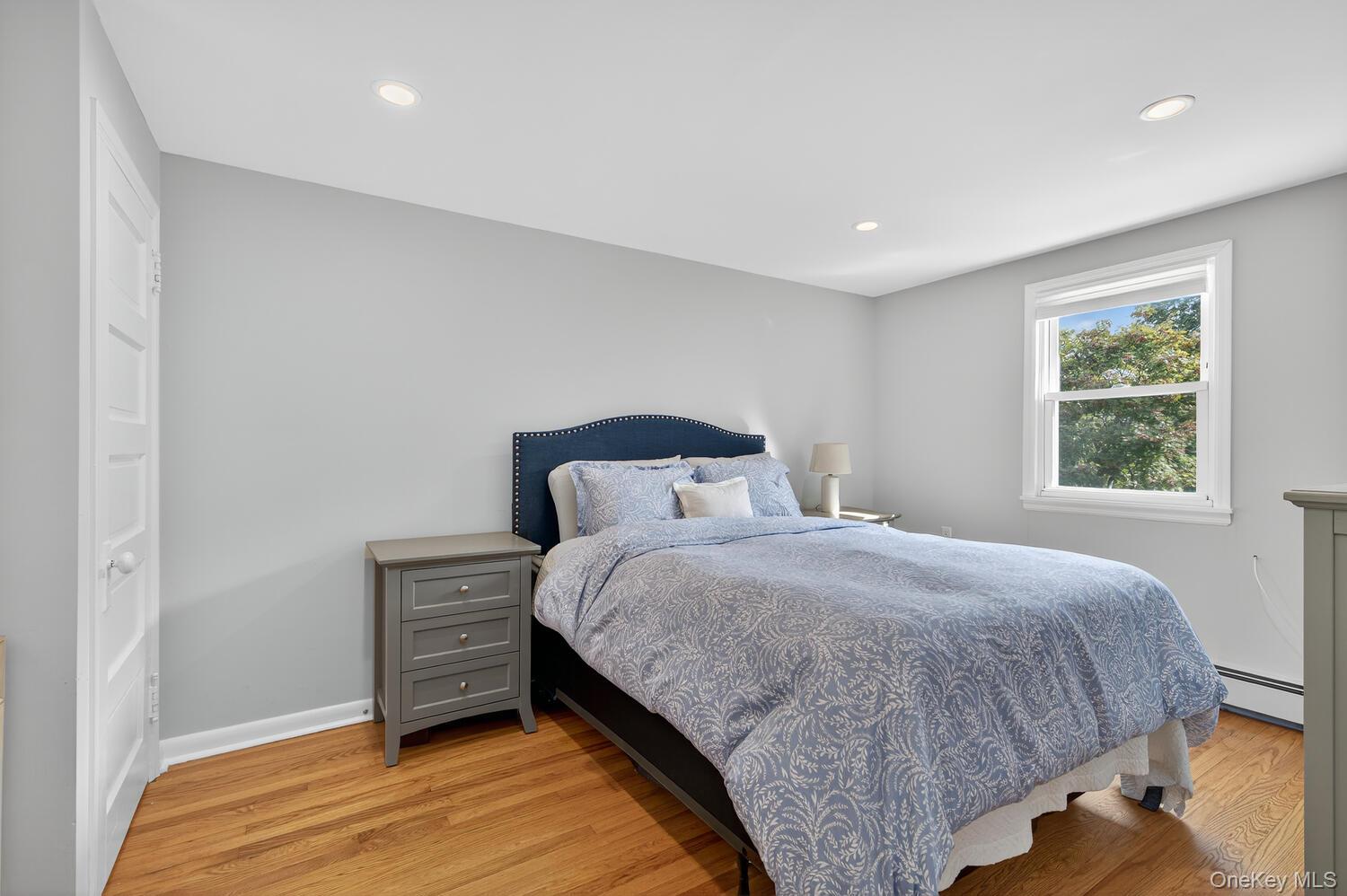 20 Locust Place, Locust Valley, NY 11560