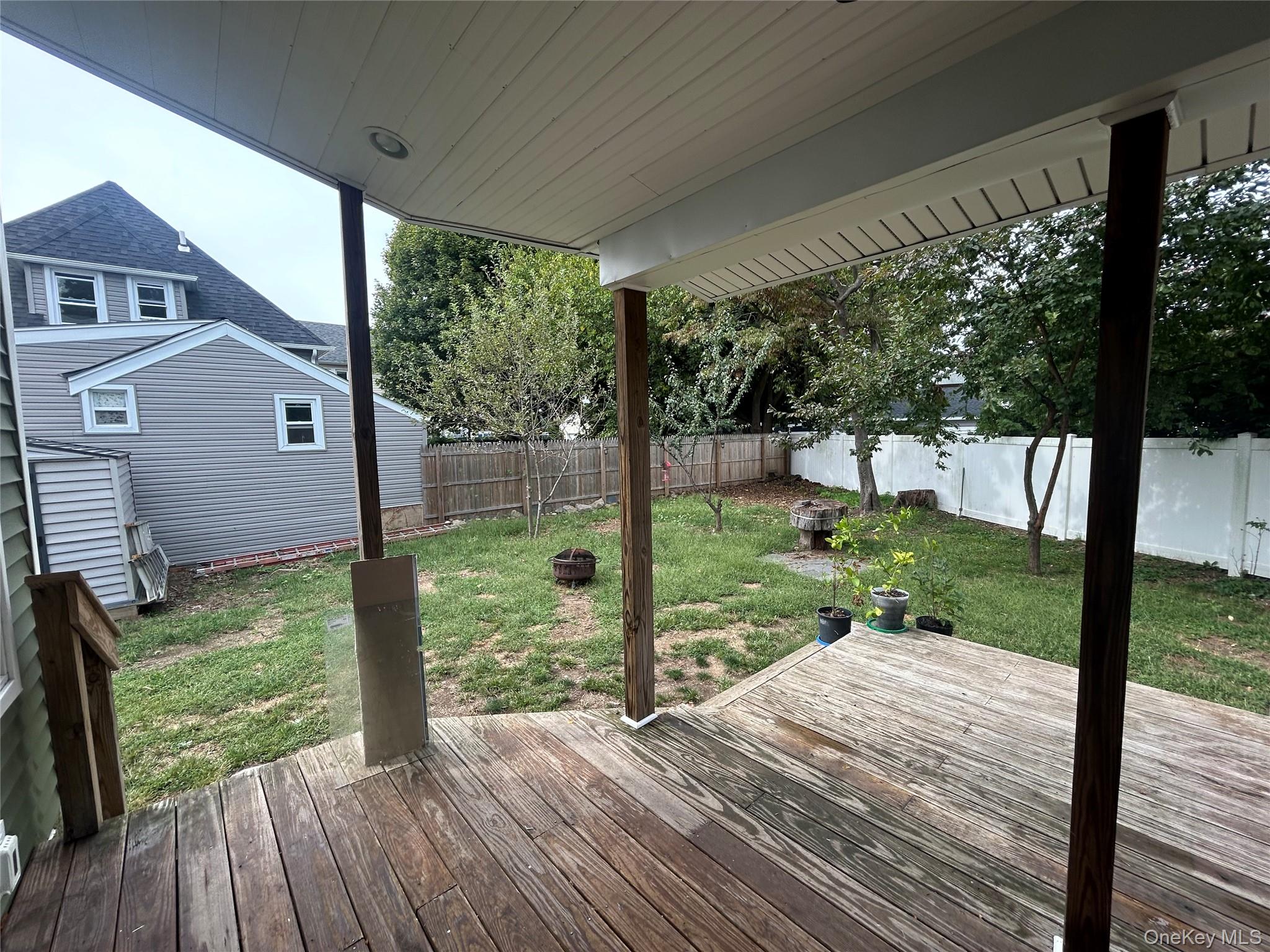 140 E Marie Street, Hicksville, NY 11801