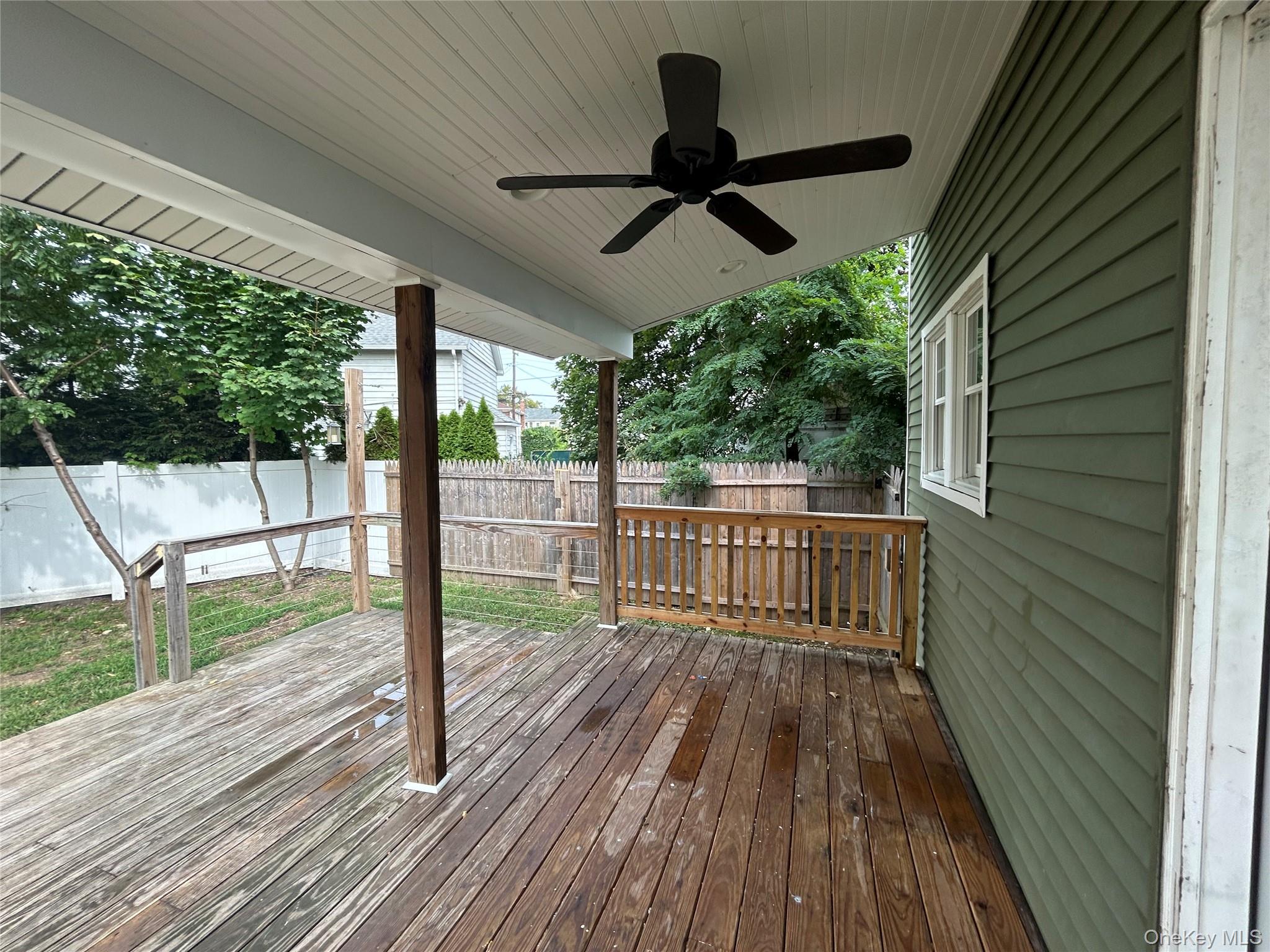 140 E Marie Street, Hicksville, NY 11801