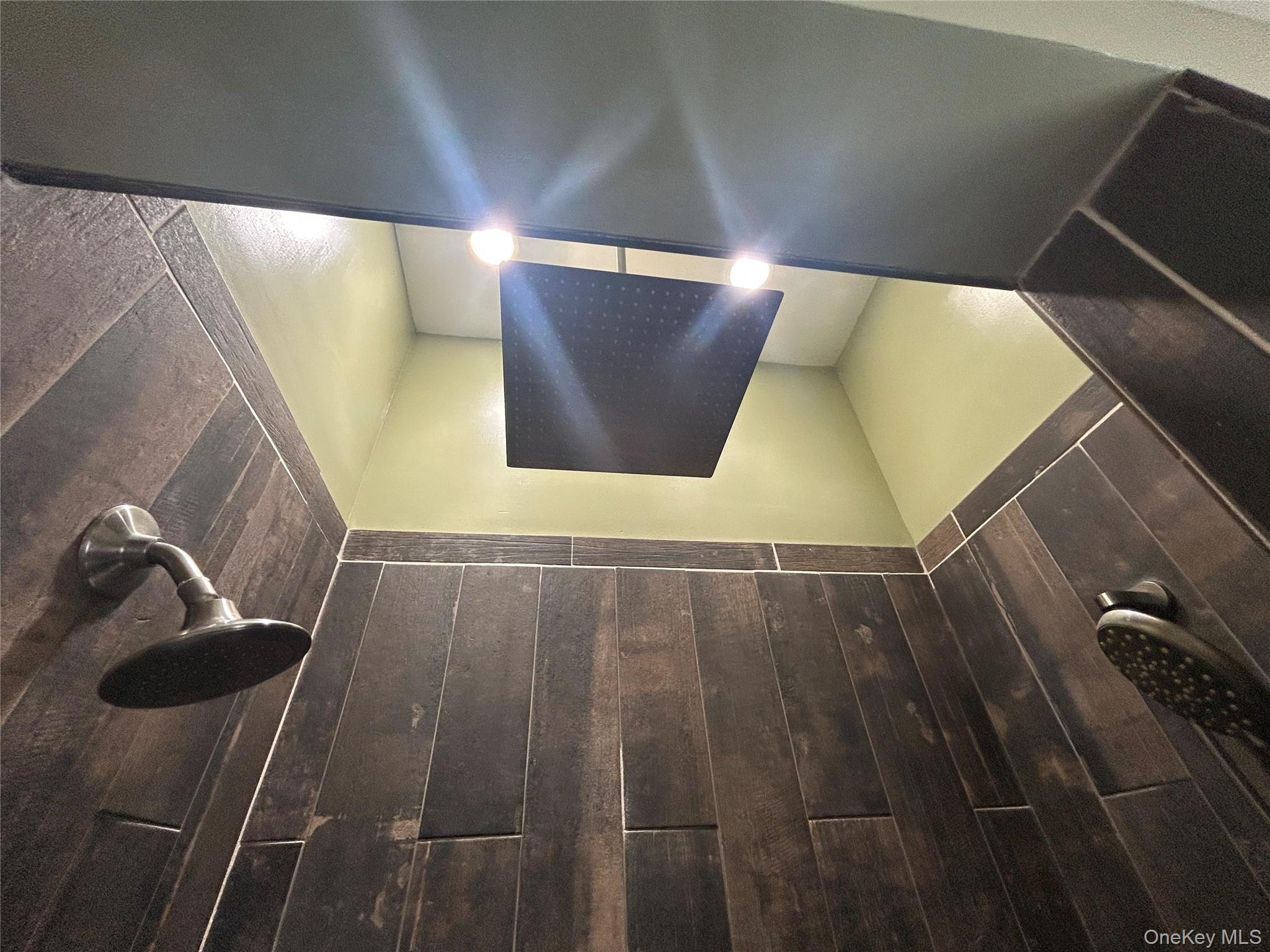 140 E Marie Street, Hicksville, NY 11801