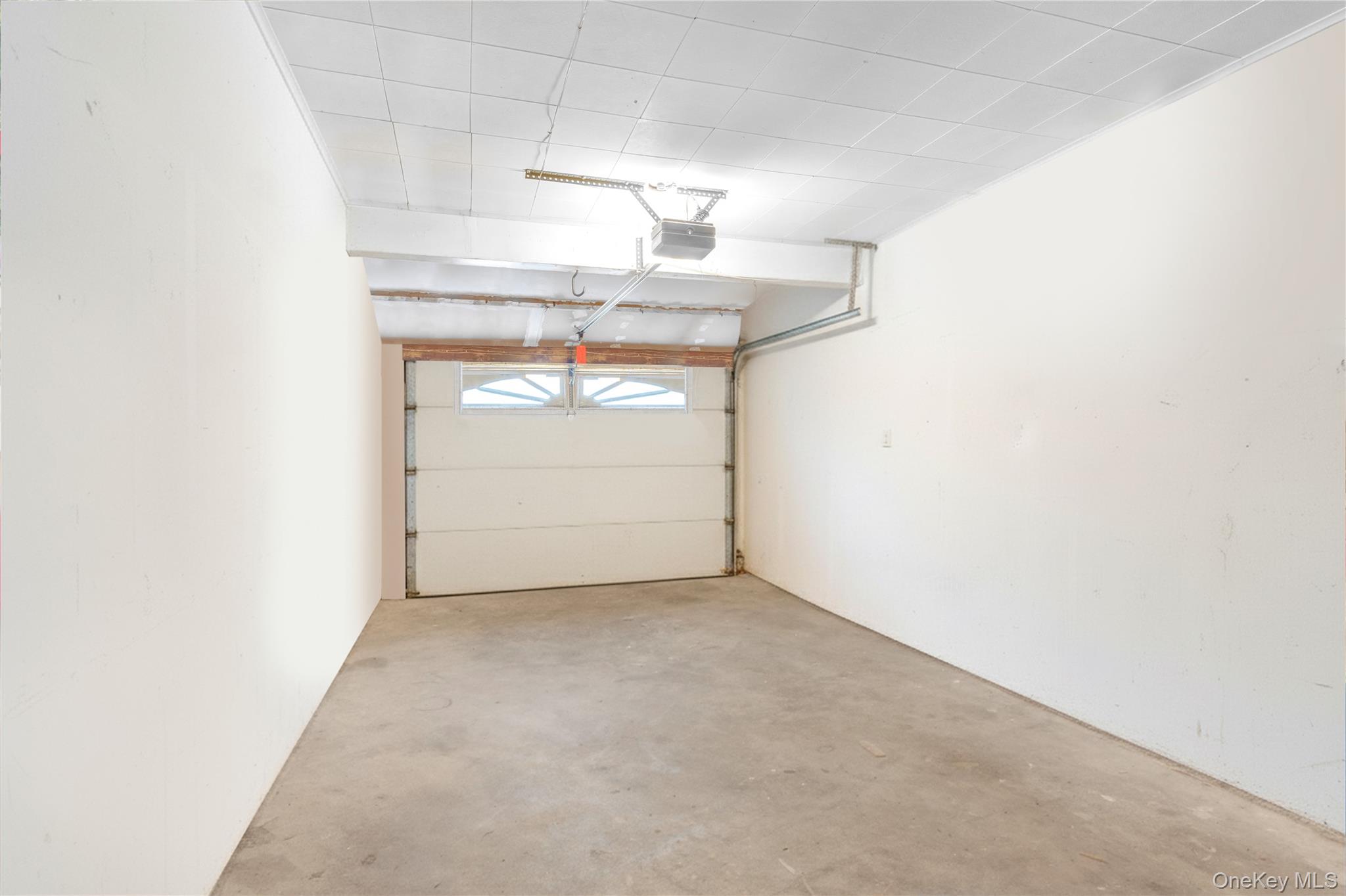 59 Riviera Drive, Selden, NY 11784