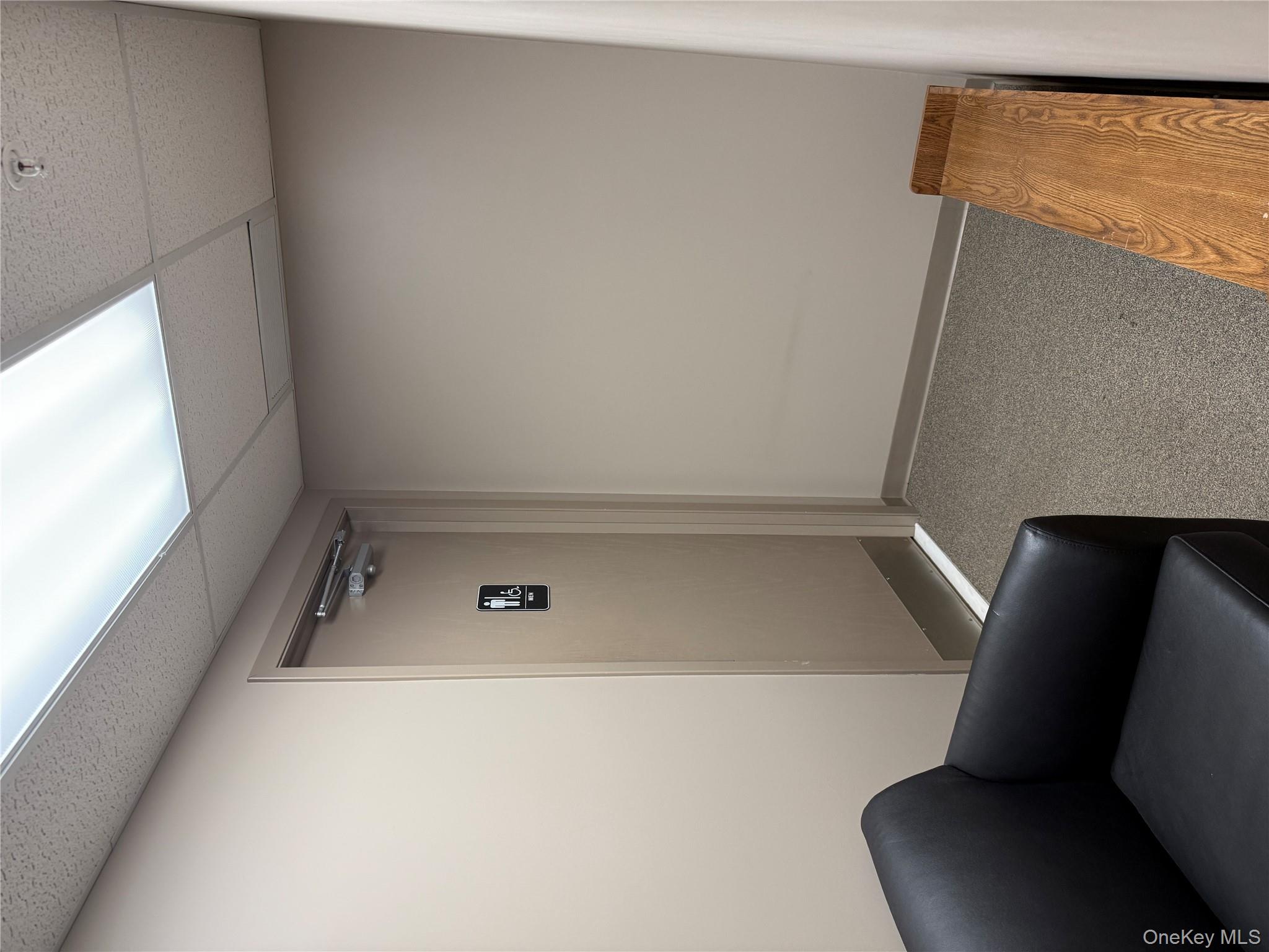 37 Ramland Road, Orangeburg, NY 10962