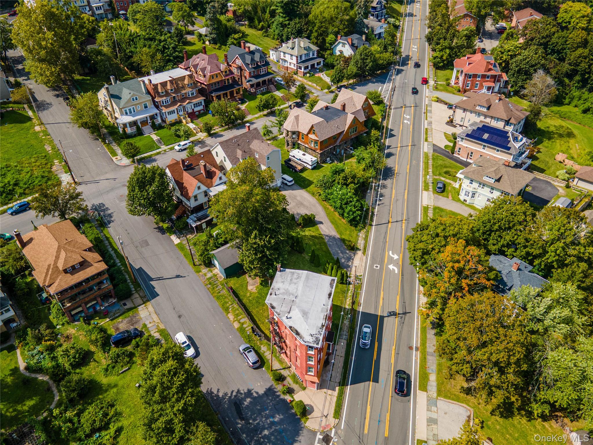 6 Leroy Place, Newburgh, NY 12550