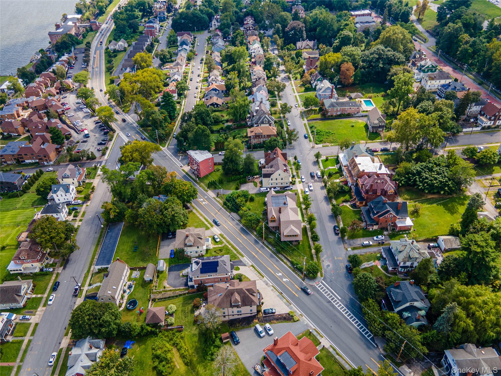 6 Leroy Place, Newburgh, NY 12550