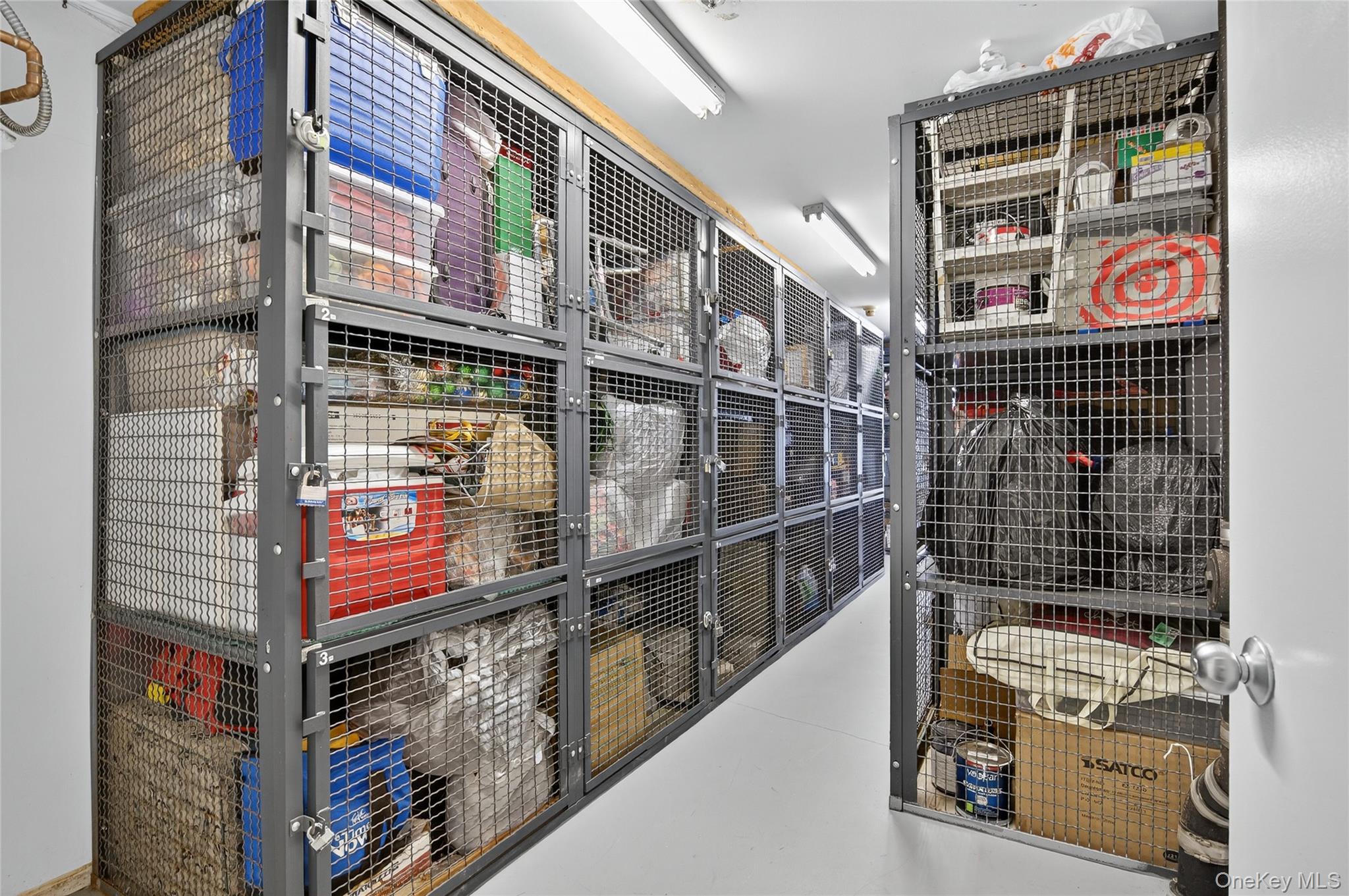 54 School Street # 315, Westbury, NY 11590