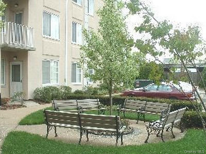 54 School Street # 315, Westbury, NY 11590