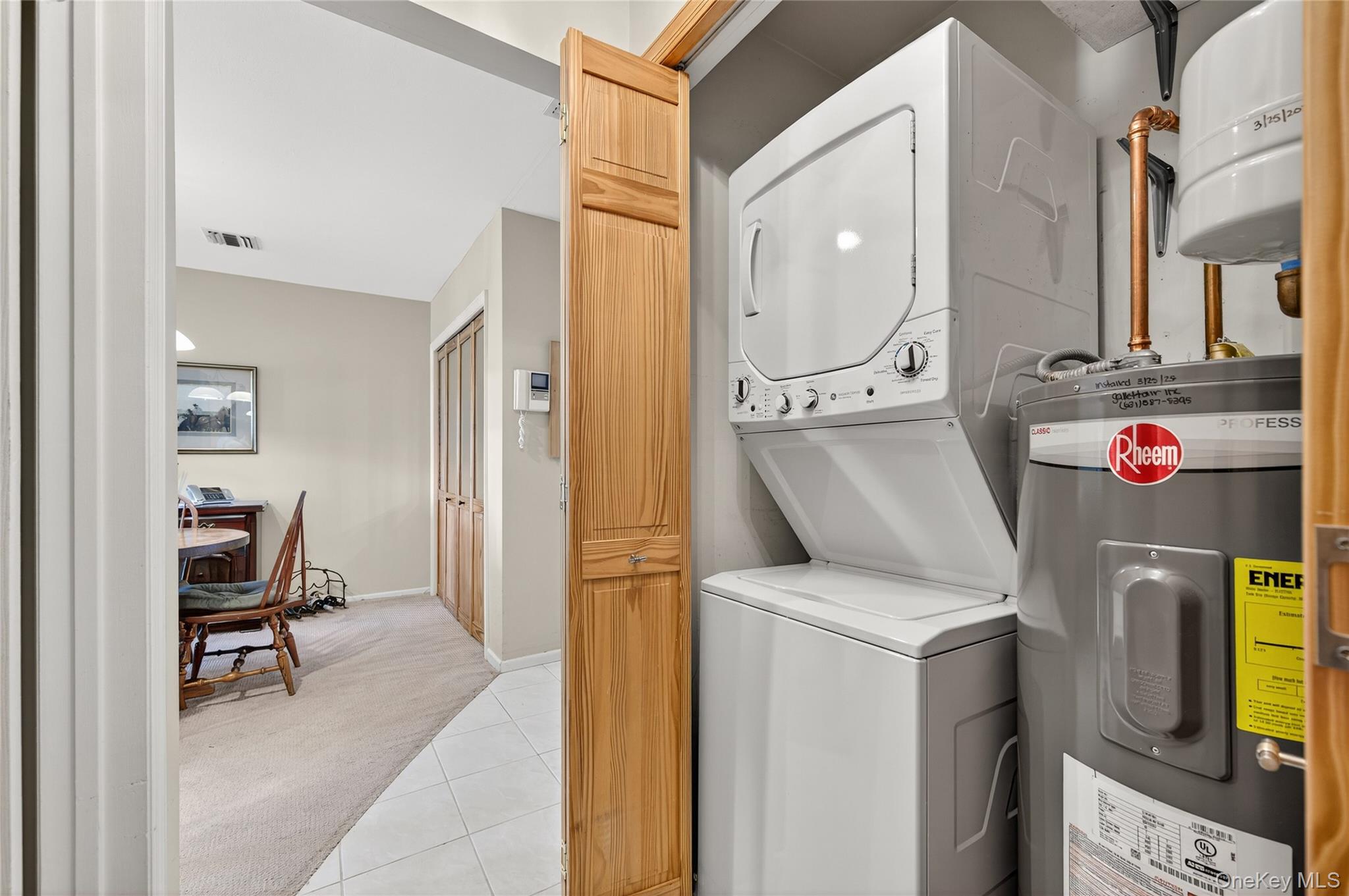 54 School Street # 315, Westbury, NY 11590