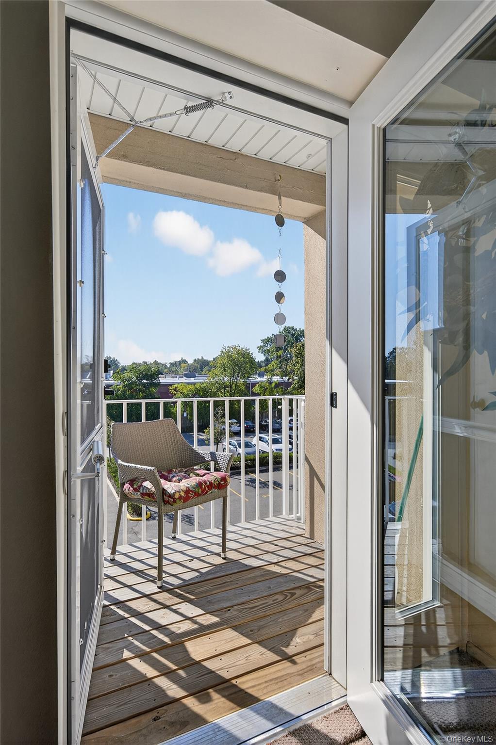 54 School Street # 315, Westbury, NY 11590