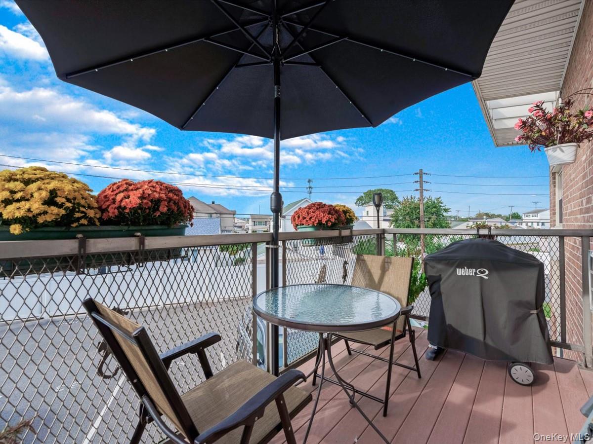 4 Rose Street # 6 -2A, Oceanside, NY 11572