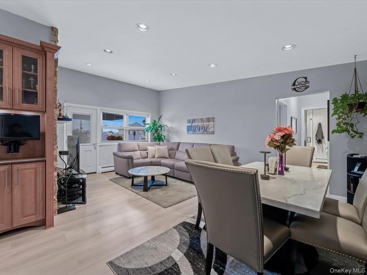 4 Rose Street # 6 -2A, Oceanside, NY 11572