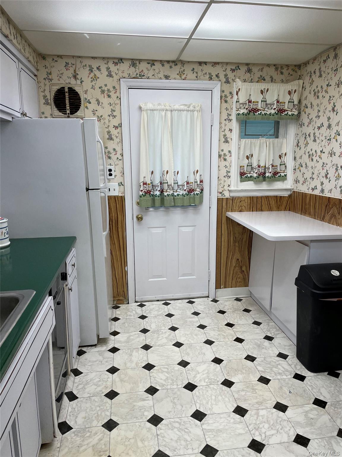 88 Acacia Avenue, Hempstead, NY 11550