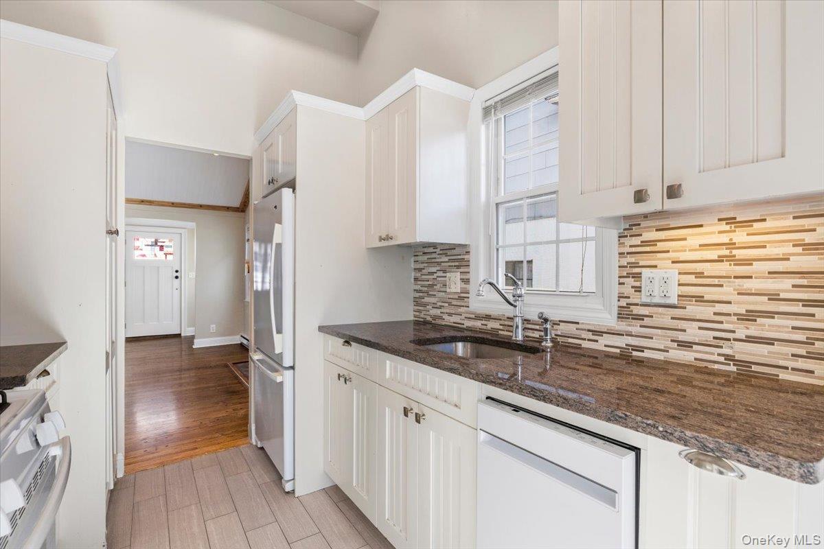 12 Ridgeland Terrace, Rye, NY 10580