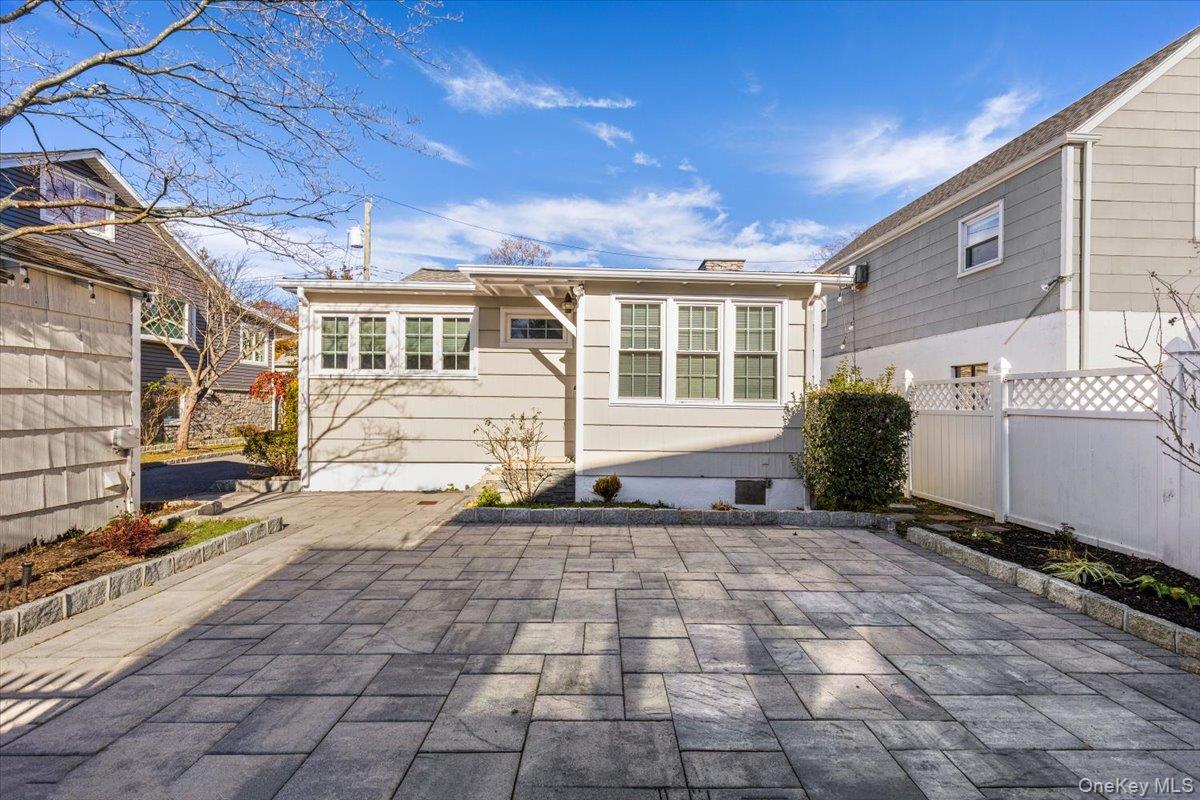 12 Ridgeland Terrace, Rye, NY 10580