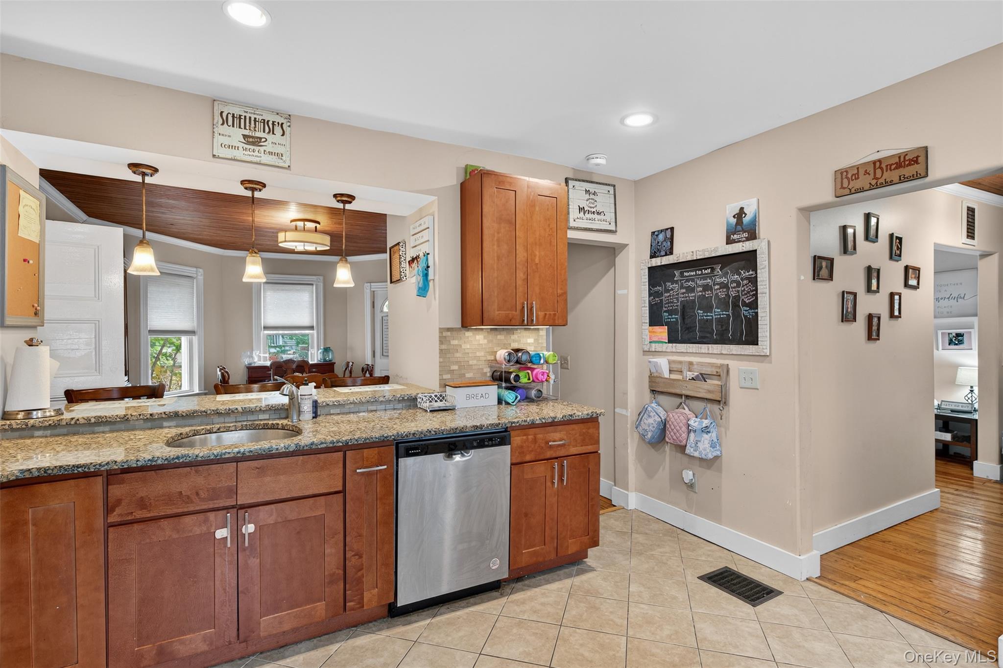 5 Bede Terrace, Cornwall, NY 12518