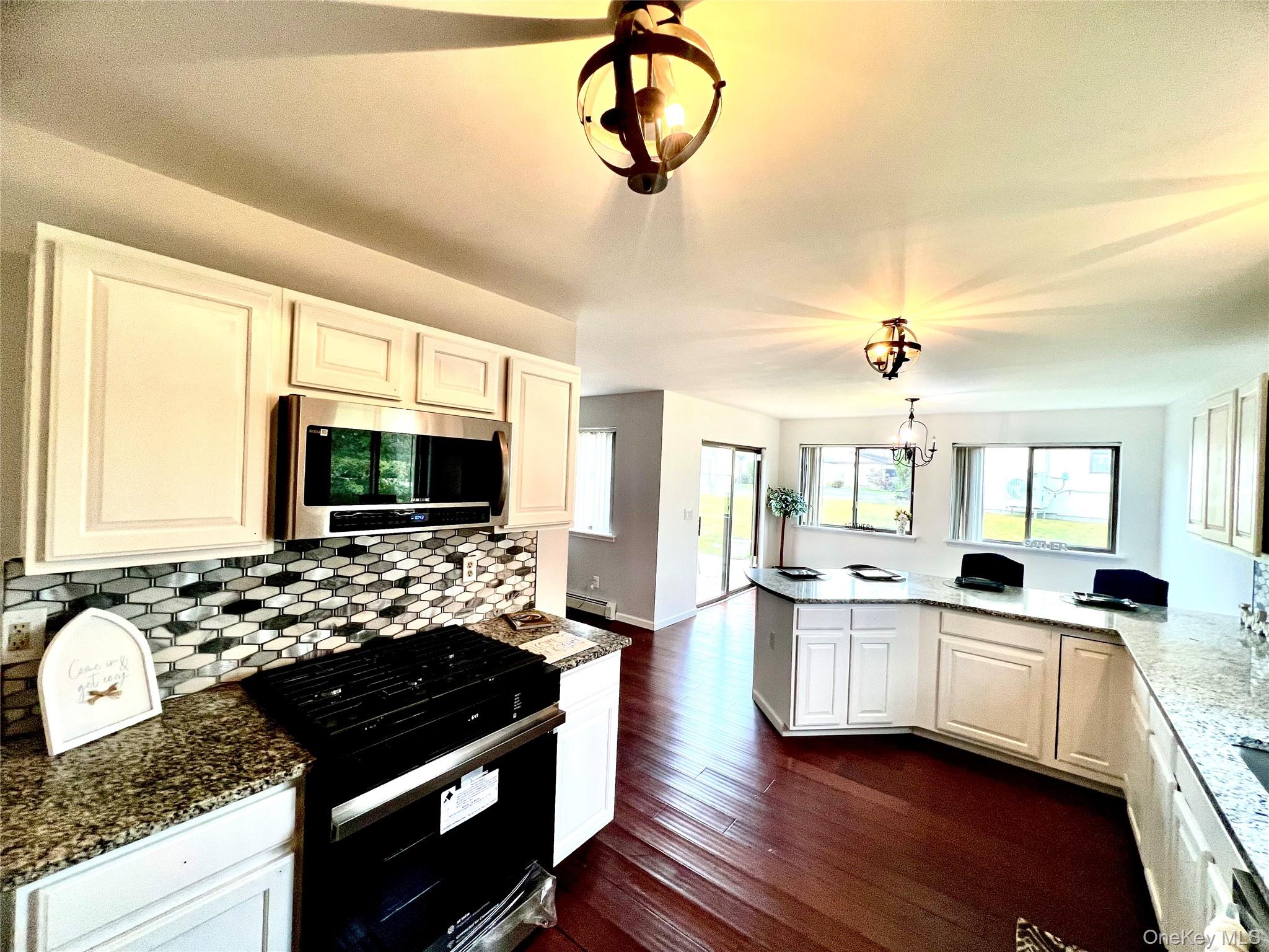 5 Raleigh Close, Middletown, NY 10940