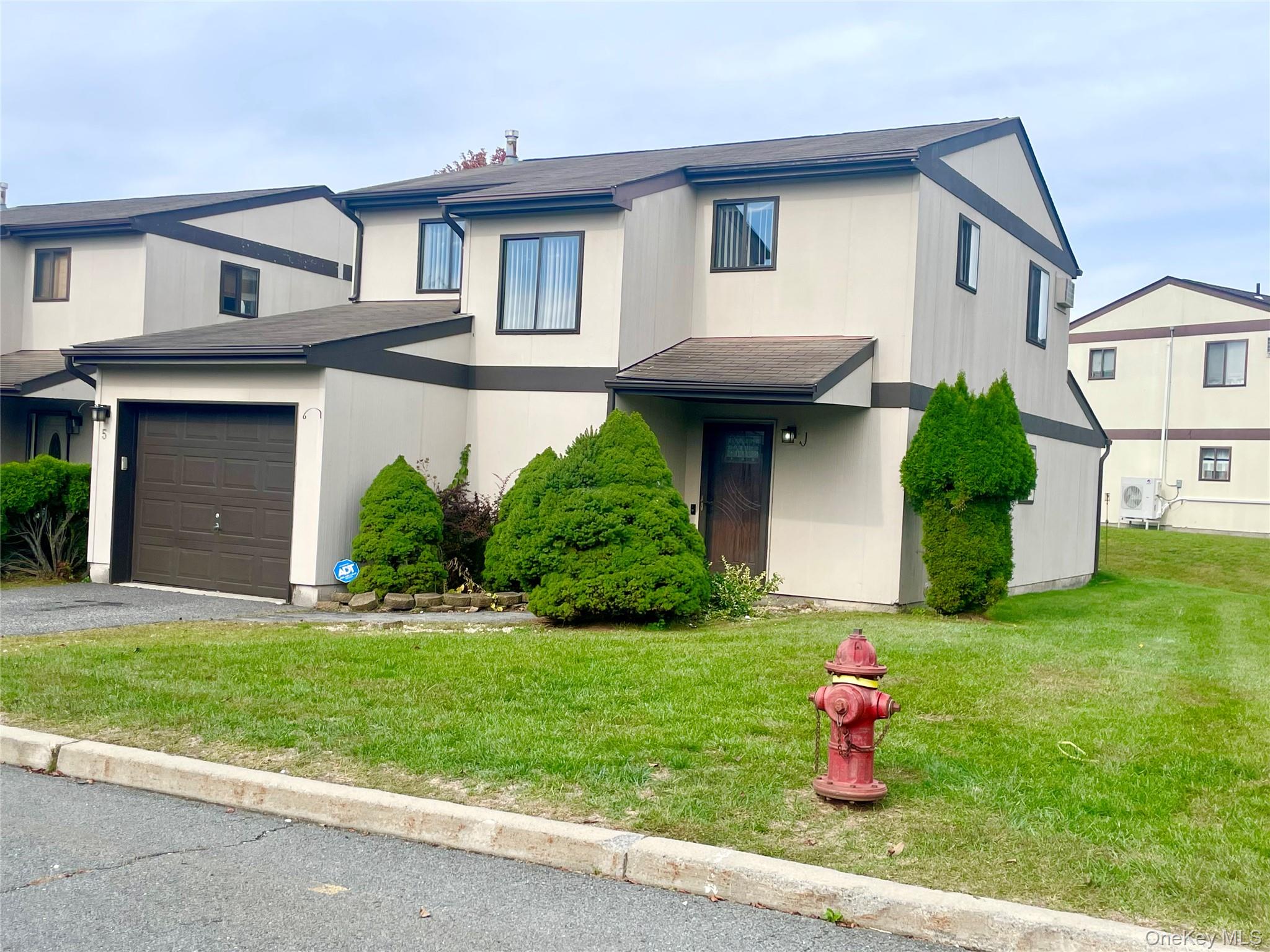 5 Raleigh Close, Middletown, NY 10940