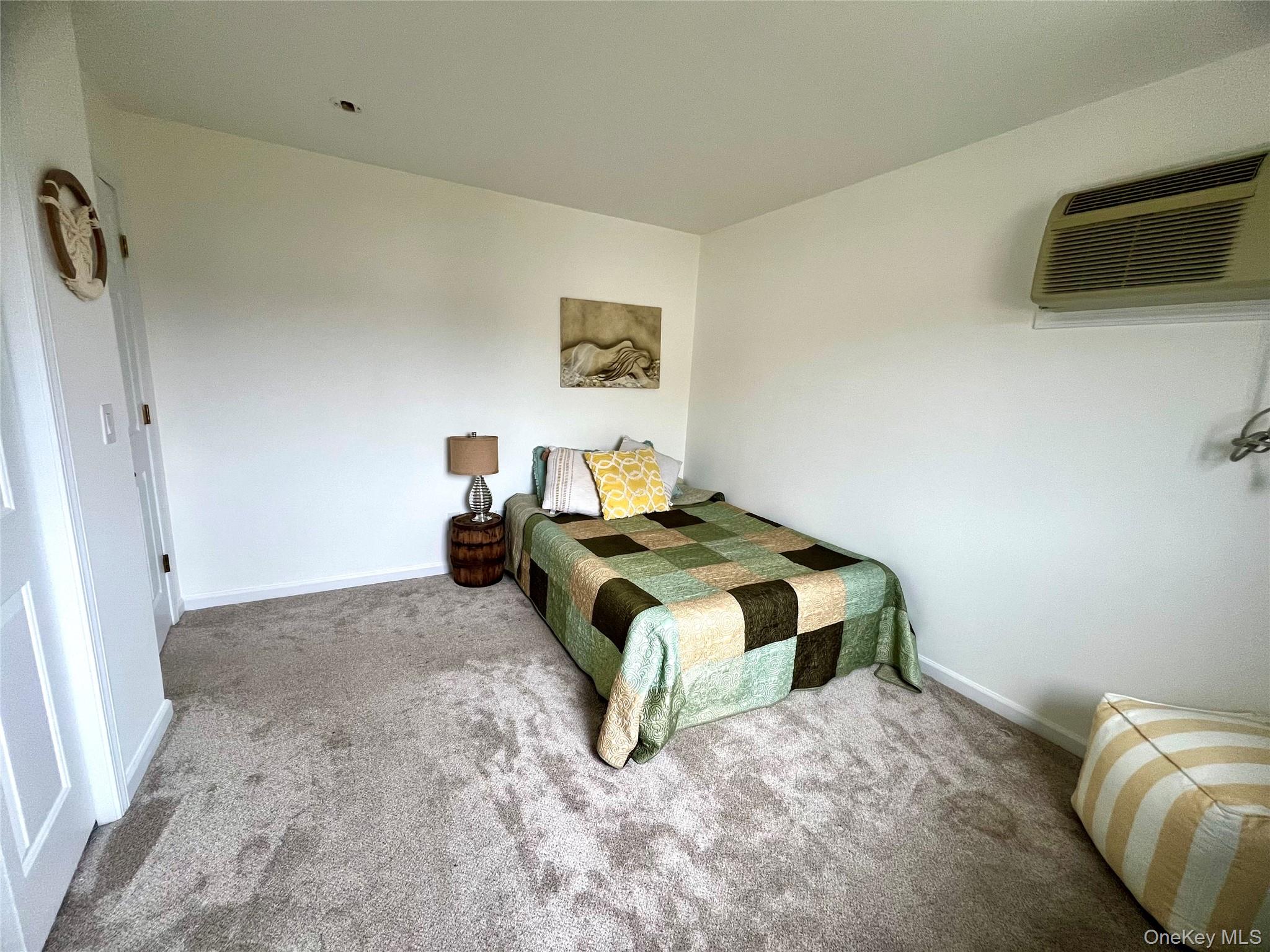 5 Raleigh Close, Middletown, NY 10940