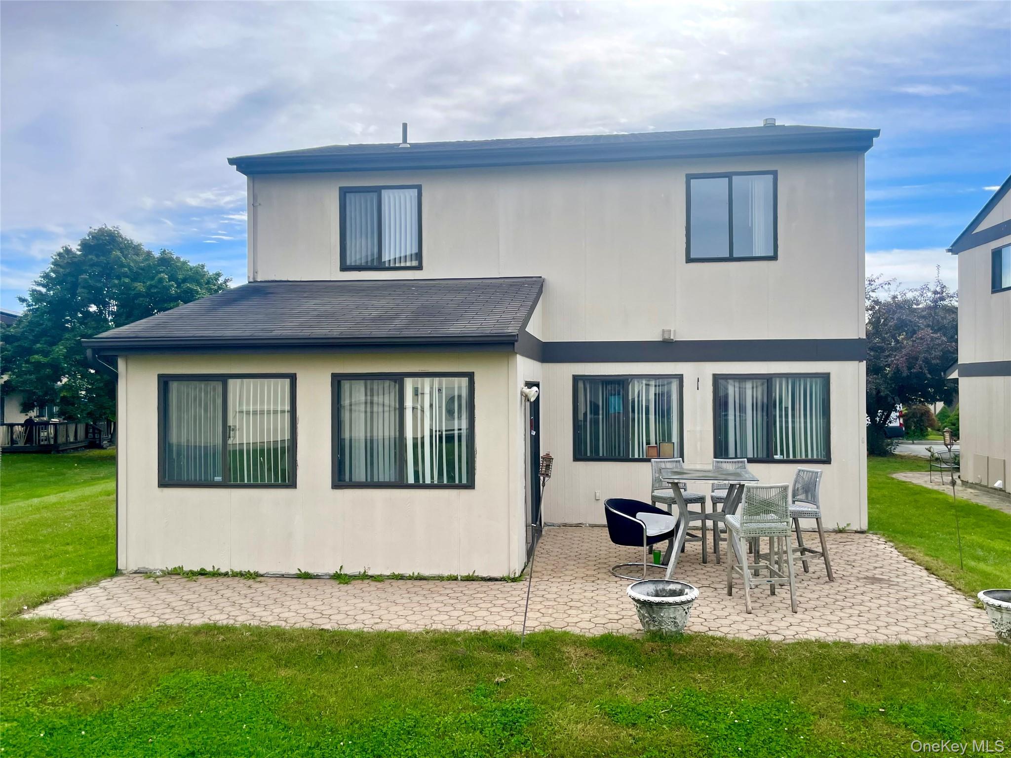 5 Raleigh Close, Middletown, NY 10940