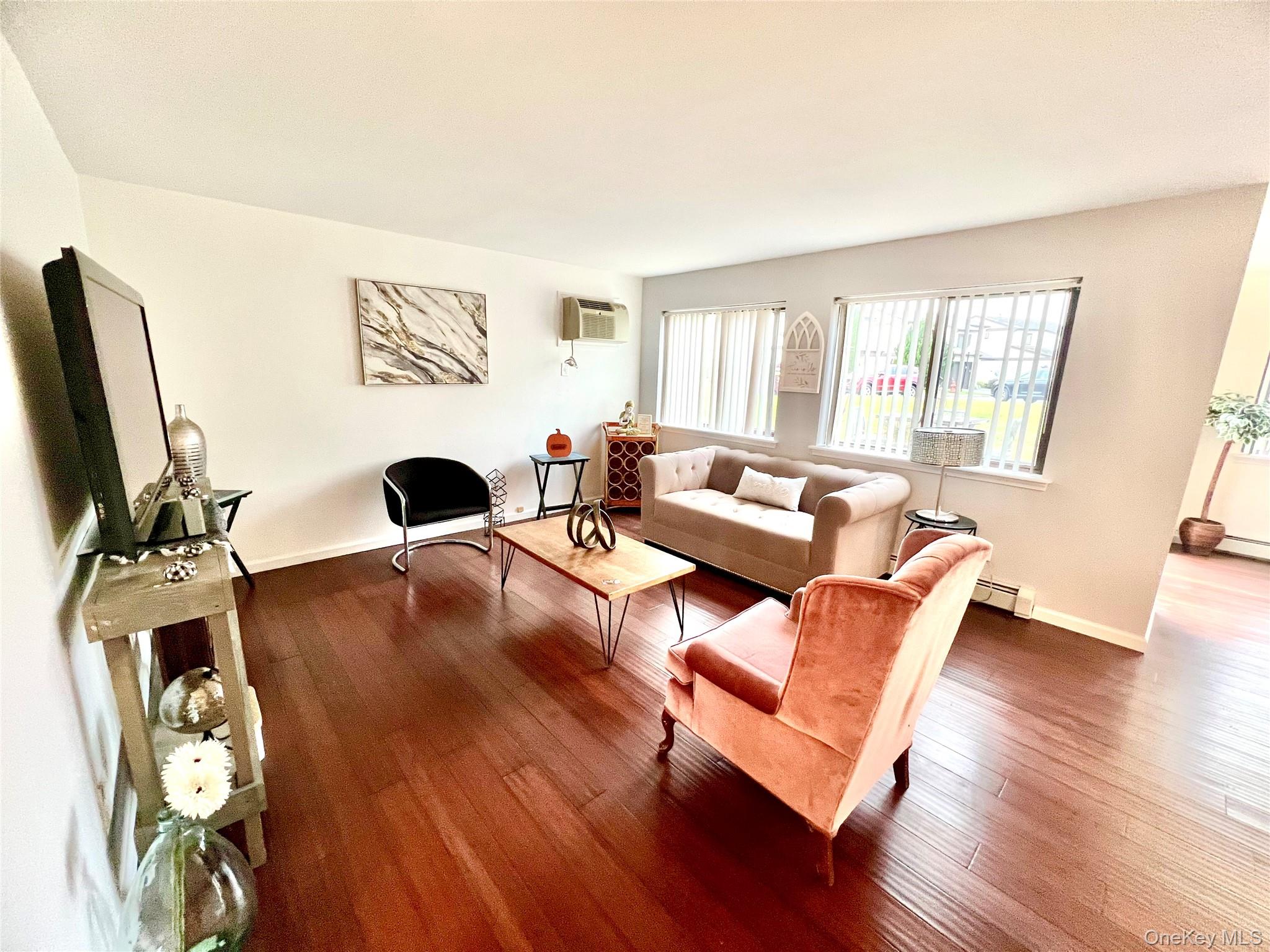 5 Raleigh Close, Middletown, NY 10940