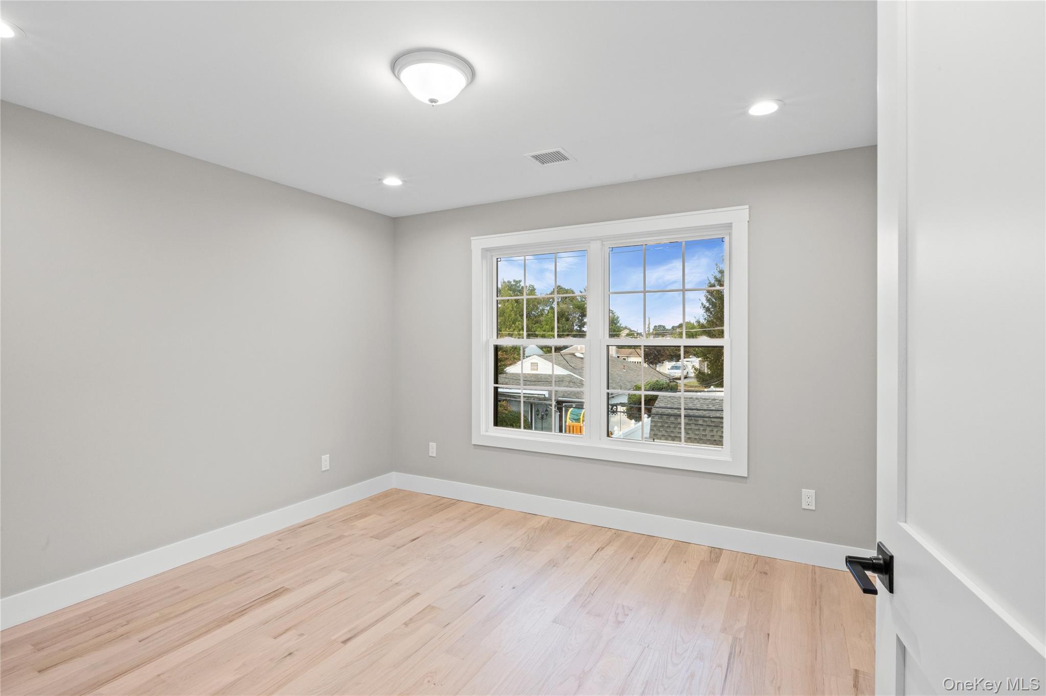 2500 1st Avenue, East Meadow, NY 11554