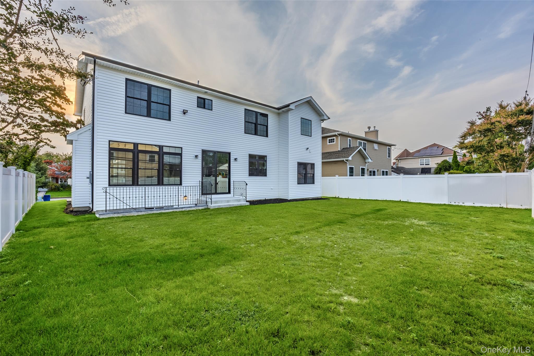 2500 1st Avenue, East Meadow, NY 11554