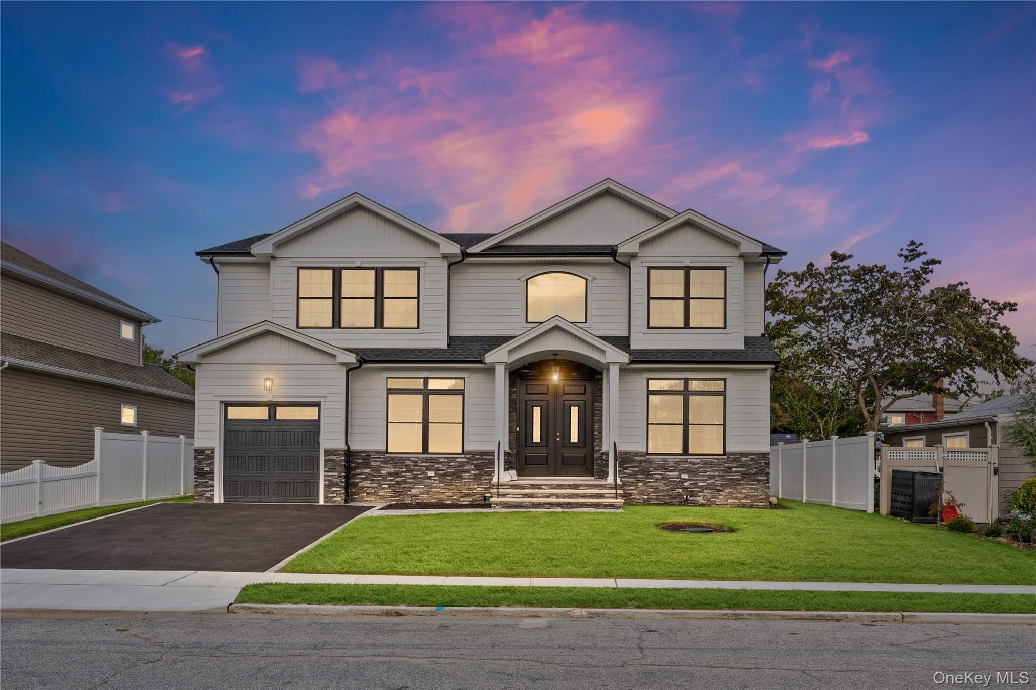 2500 1st Avenue, East Meadow, NY 11554