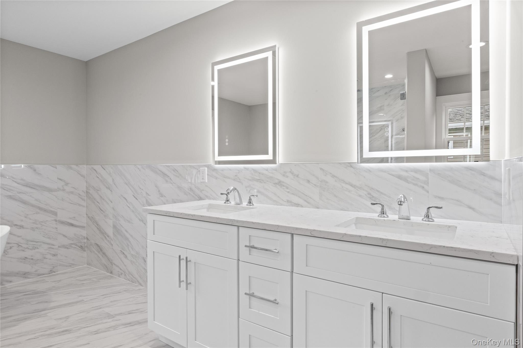 2500 1st Avenue, East Meadow, NY 11554