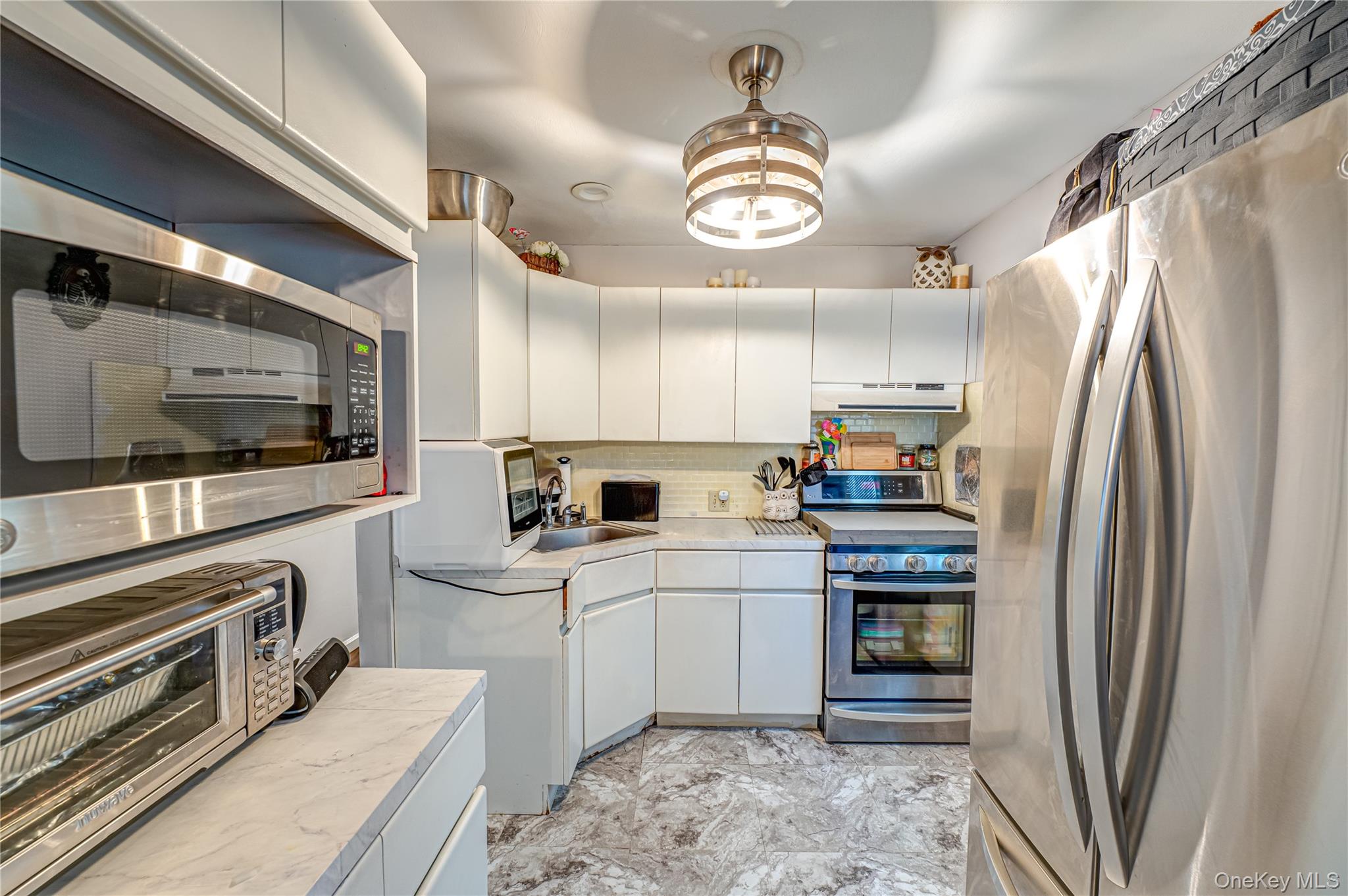 118 West 6th Street West 6th Street, West Islip, NY 11795