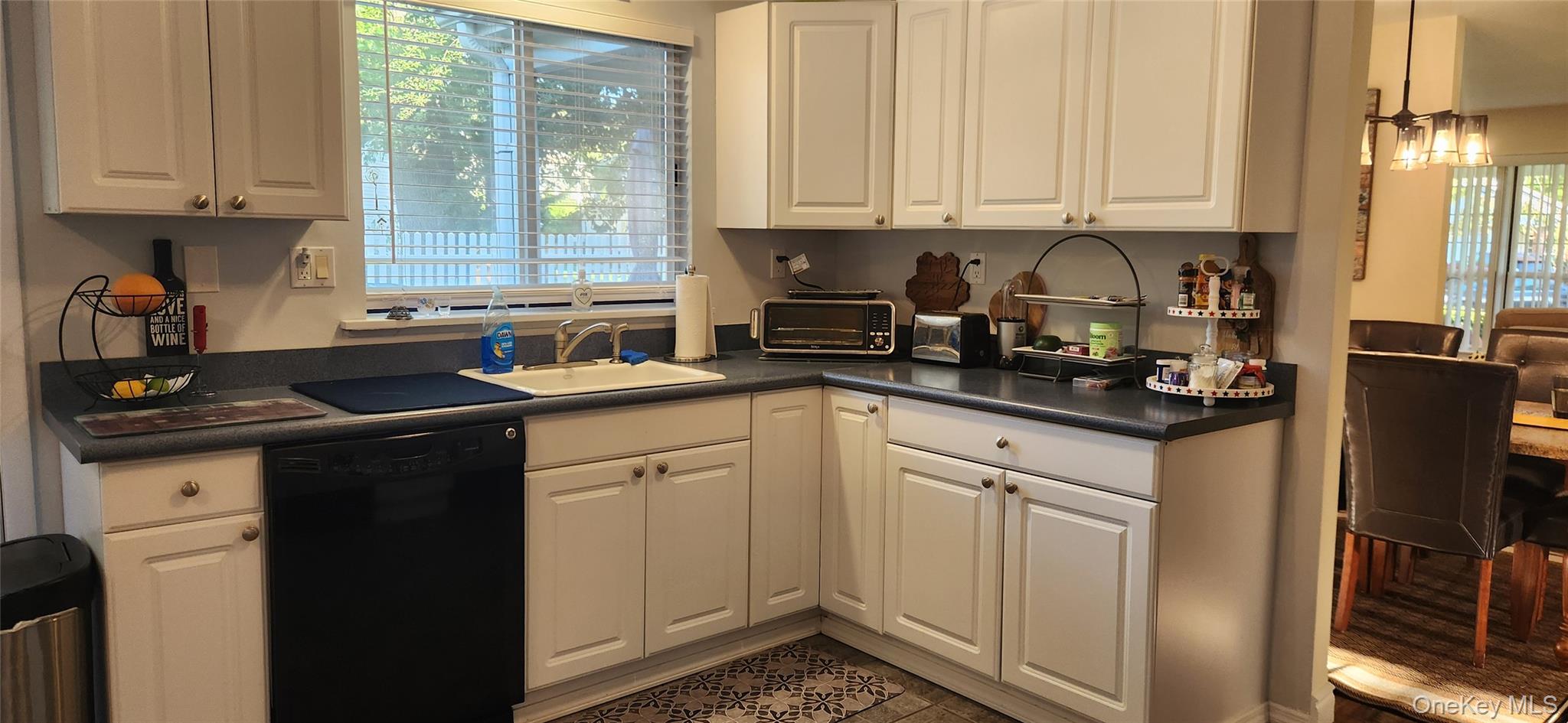 2 Kingston Drive, Ridge, NY 11961