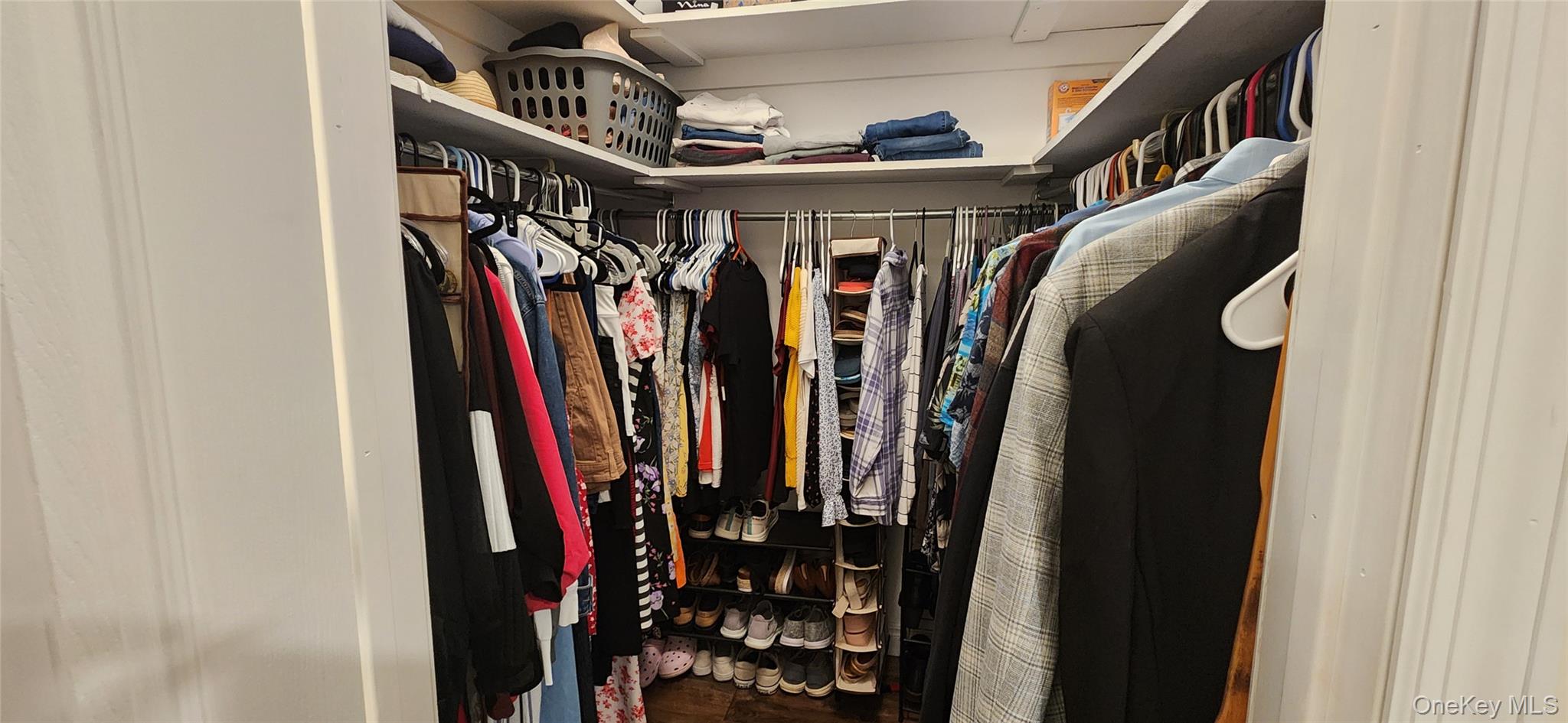 2 Kingston Drive, Ridge, NY 11961