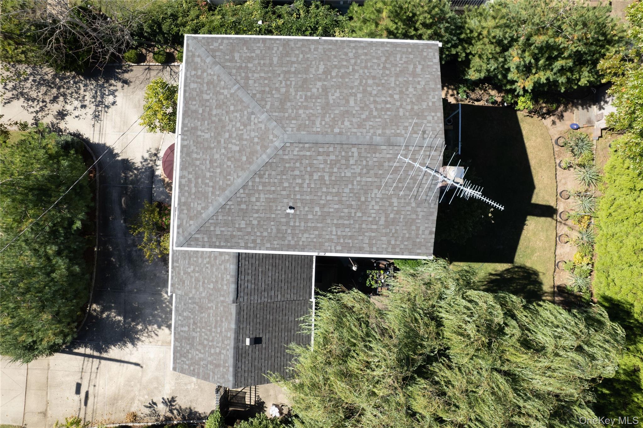 368 Merrifield Avenue, Oceanside, NY 11572