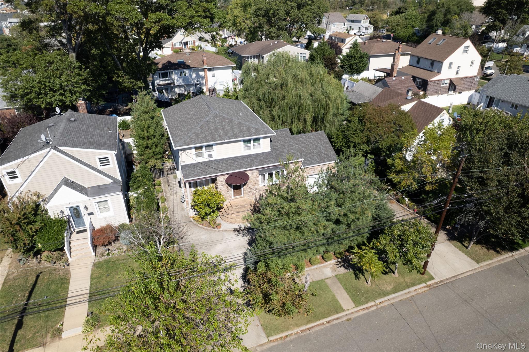 368 Merrifield Avenue, Oceanside, NY 11572