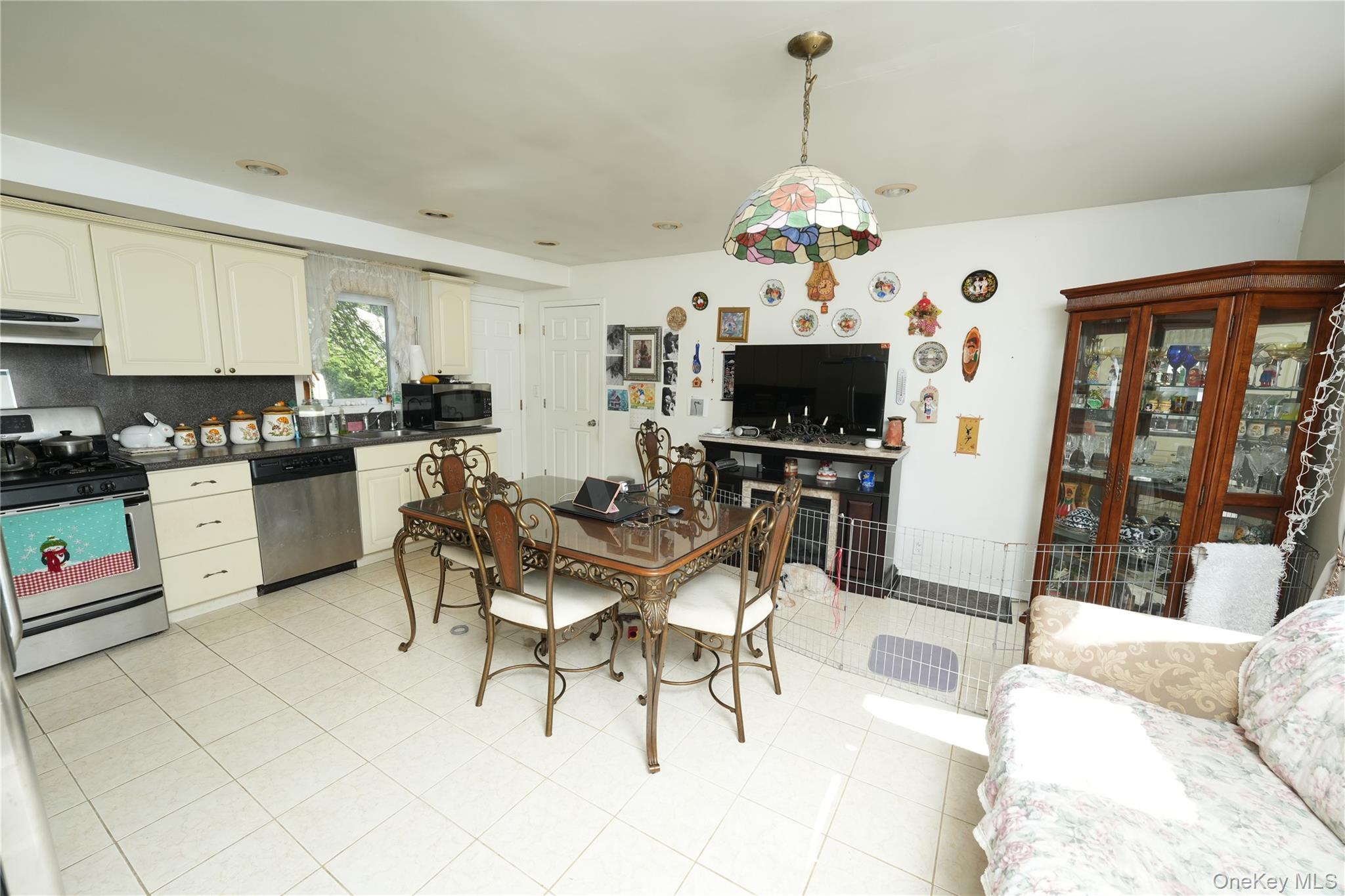 368 Merrifield Avenue, Oceanside, NY 11572