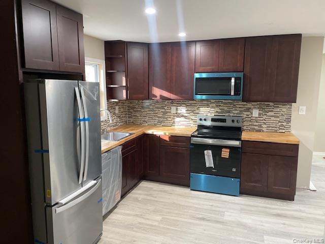 Central Islip, NY 11722