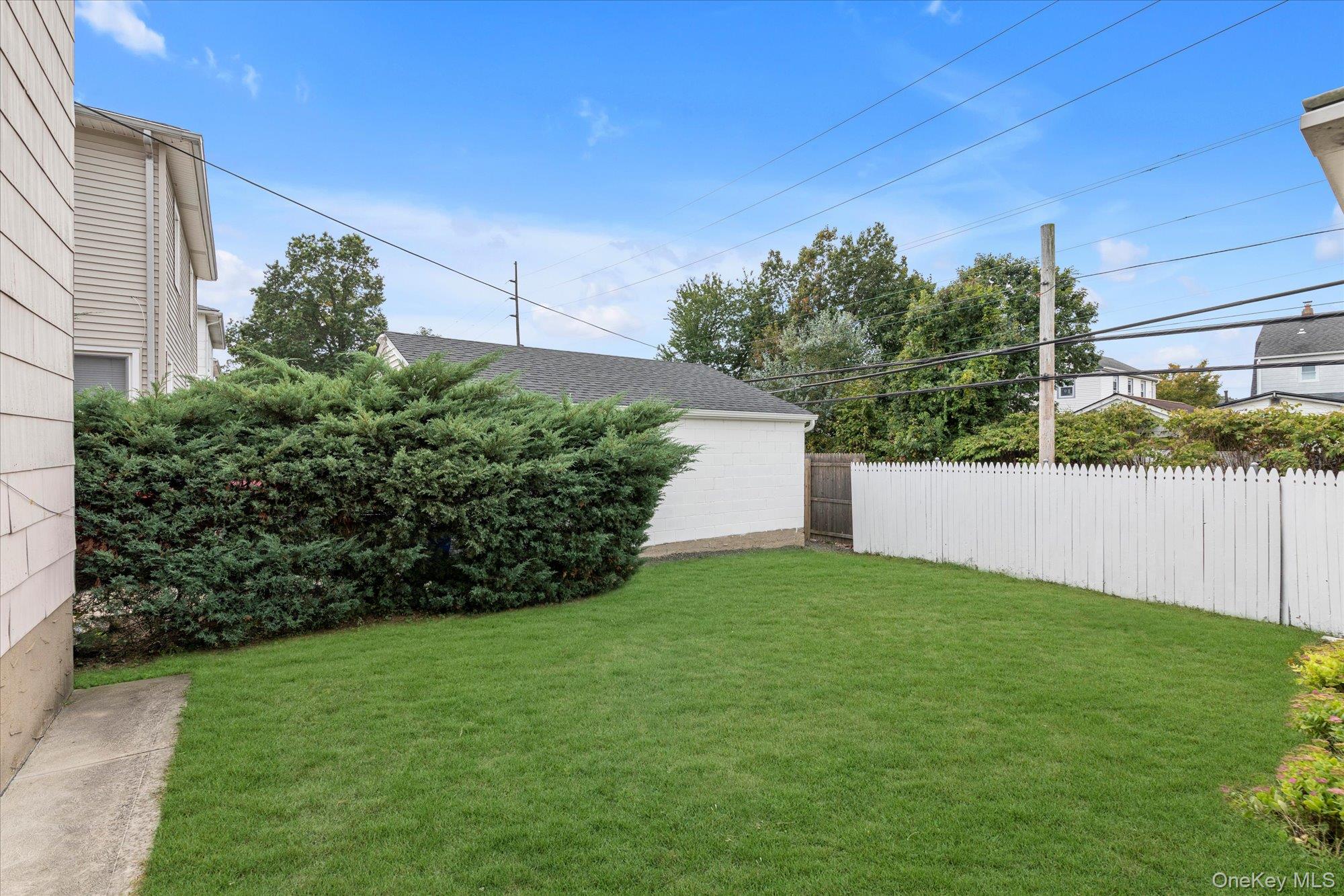 30 Gibson Boulevard, Valley Stream, NY 11581