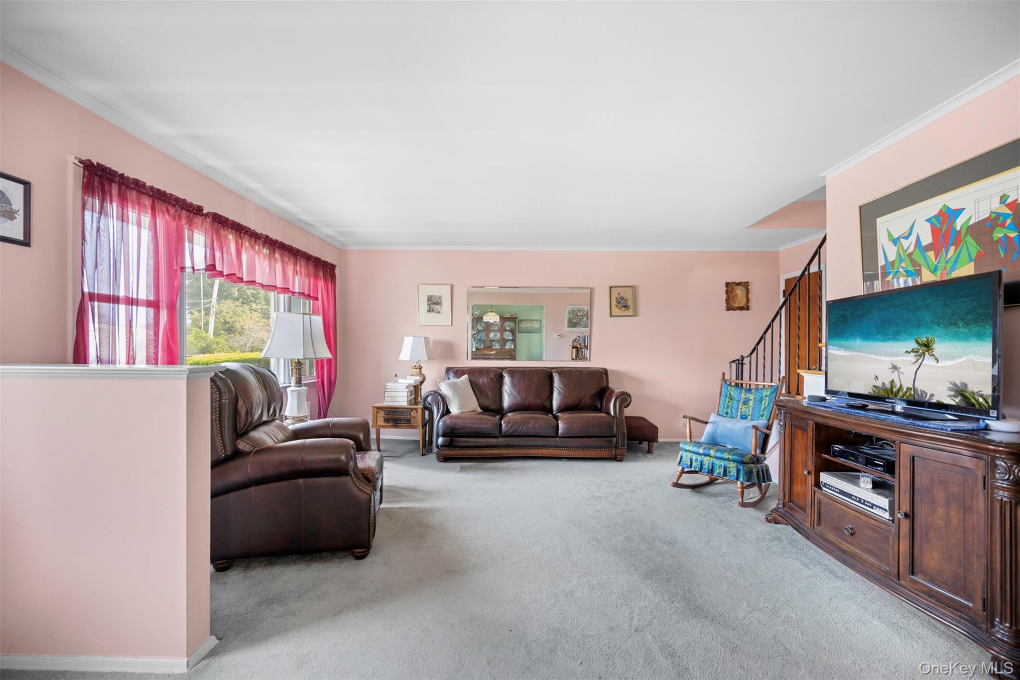 504 6th Avenue, New Hyde Park, NY 11040